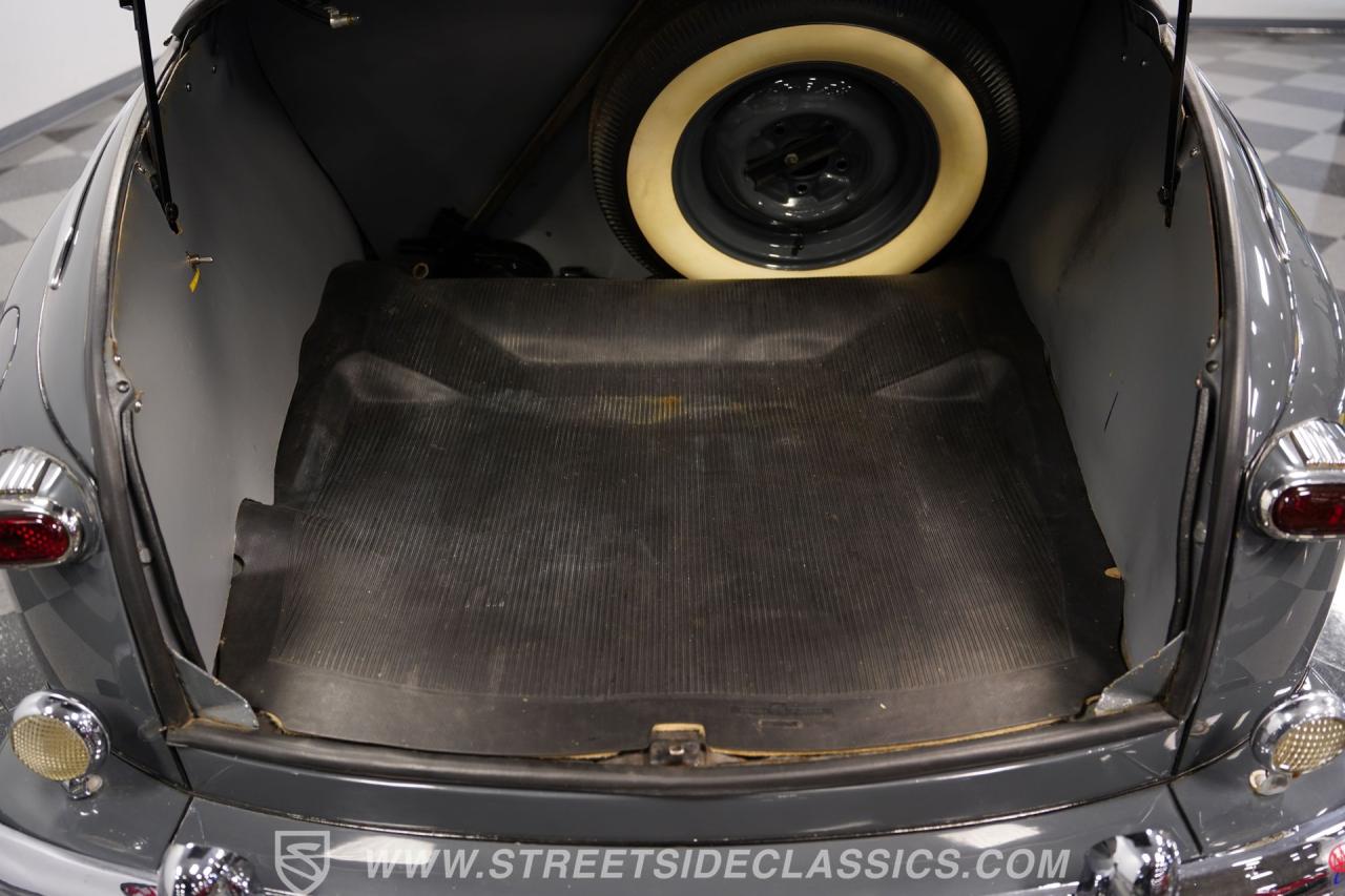 1948 Ford Super Deluxe Coupe