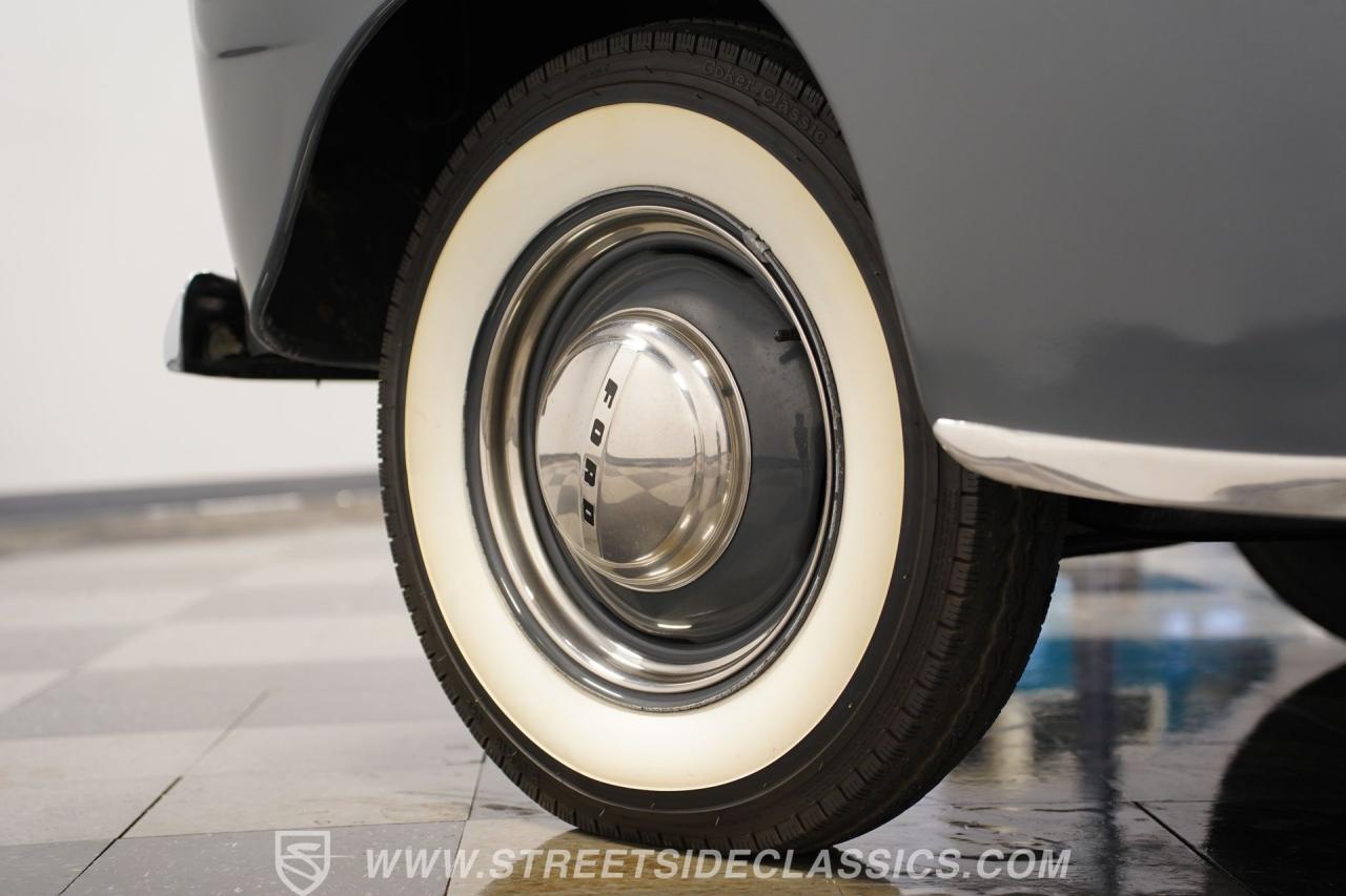 1948 Ford Super Deluxe Coupe