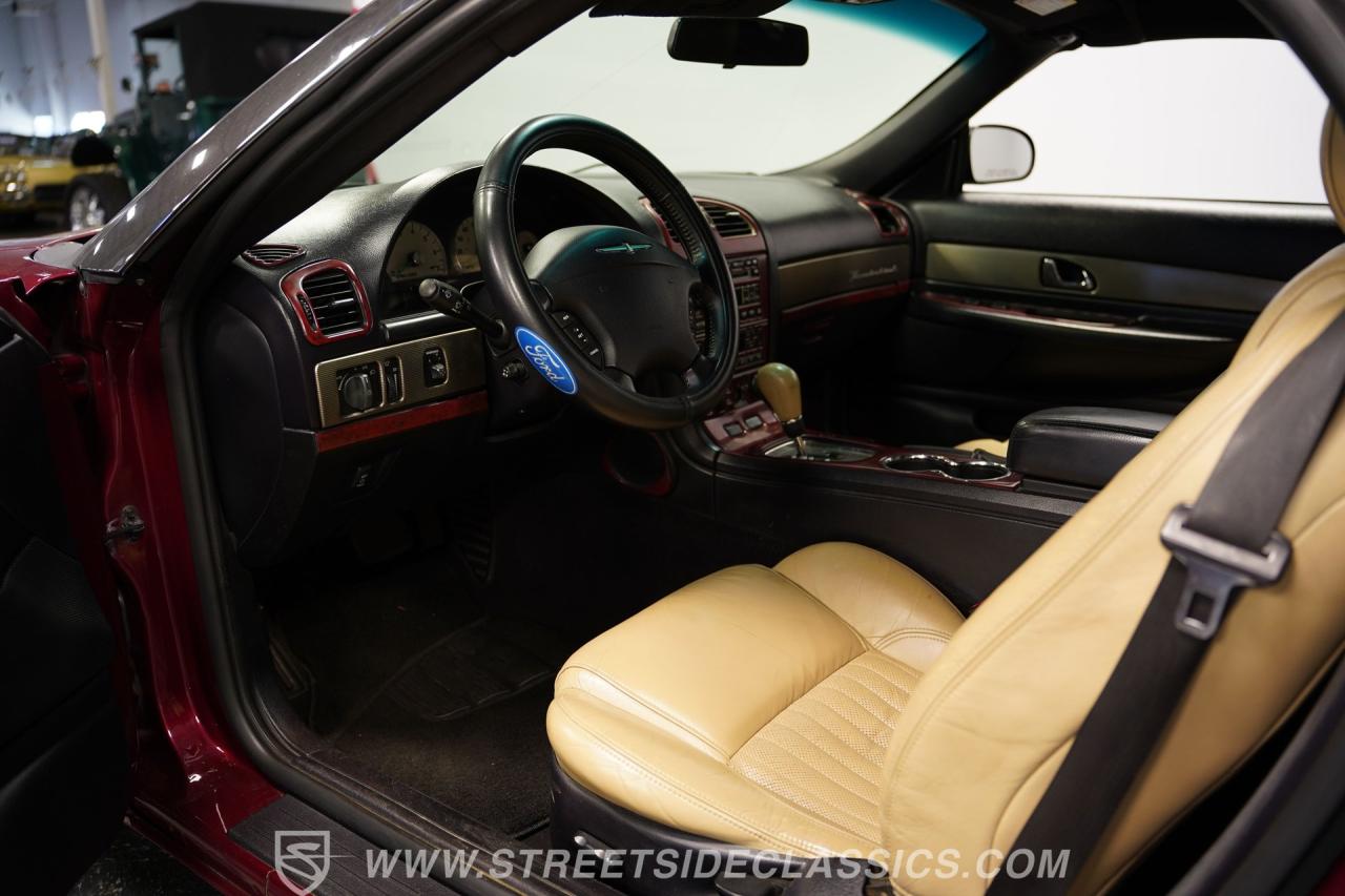 2004 Ford Thunderbird