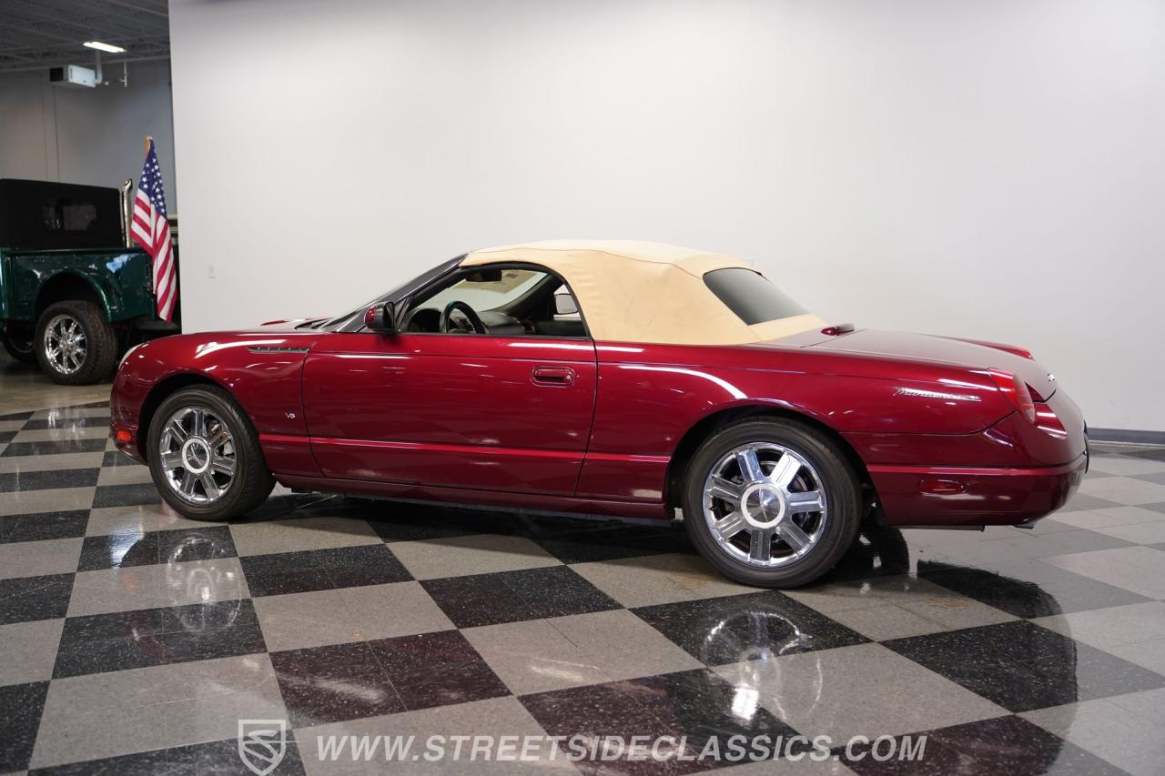 2004 Ford Thunderbird