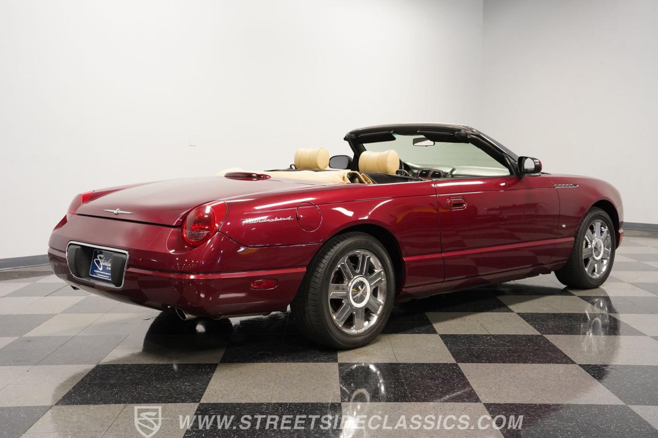 2004 Ford Thunderbird