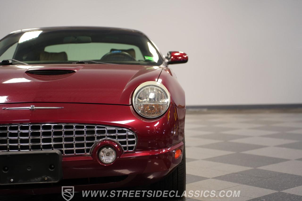 2004 Ford Thunderbird