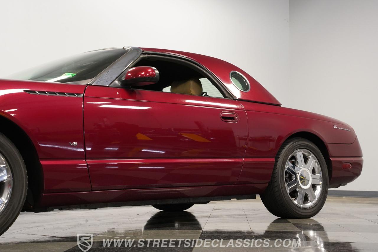2004 Ford Thunderbird