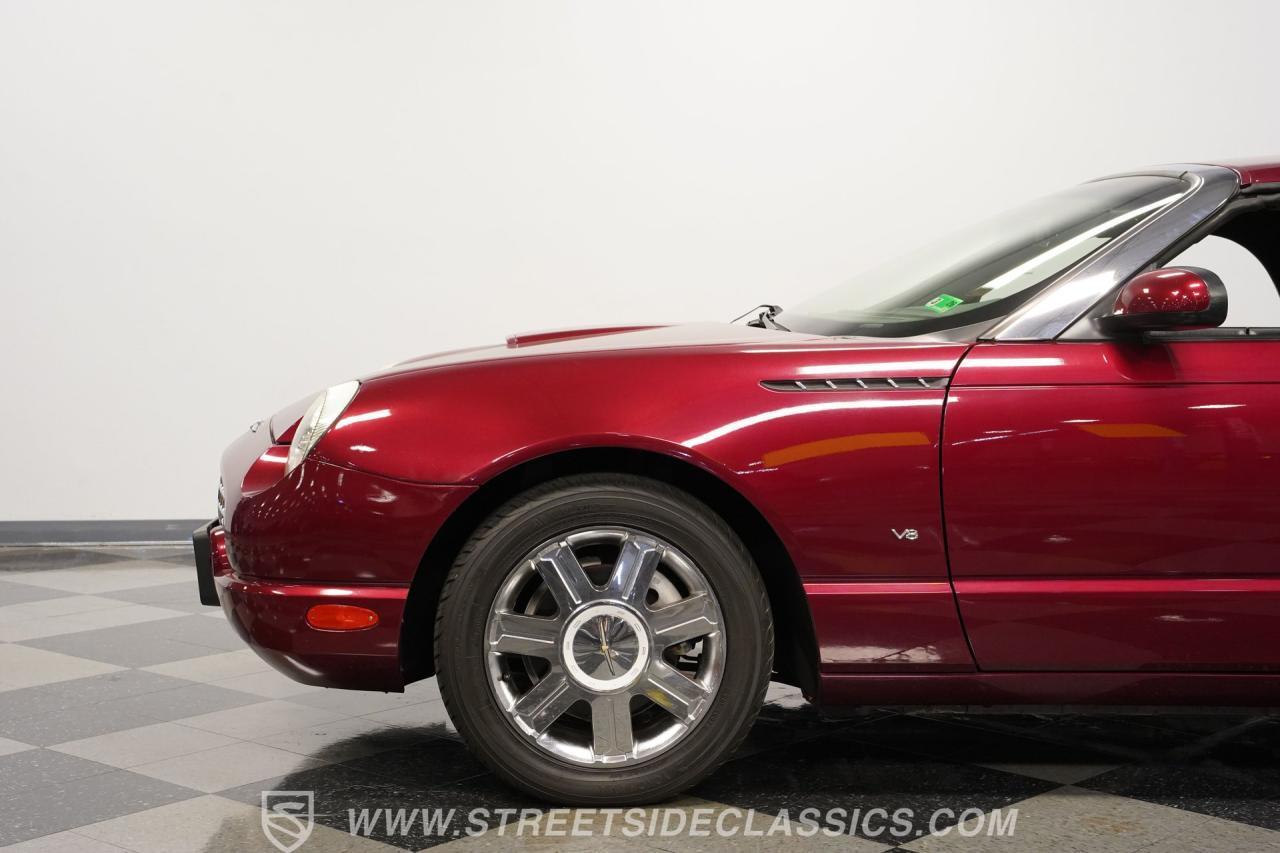 2004 Ford Thunderbird