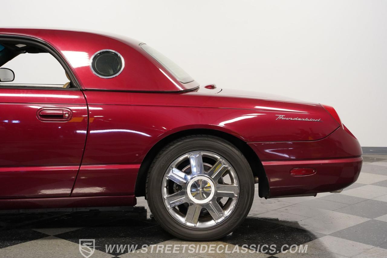2004 Ford Thunderbird