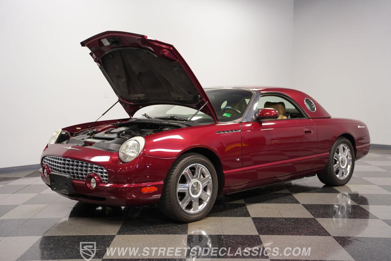 2004 Ford Thunderbird