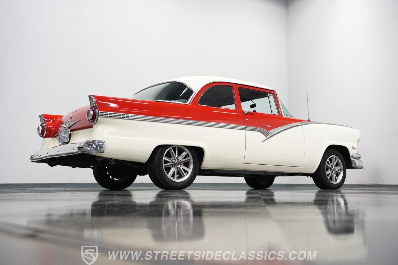 1956 Ford Fairlane Club Sedan