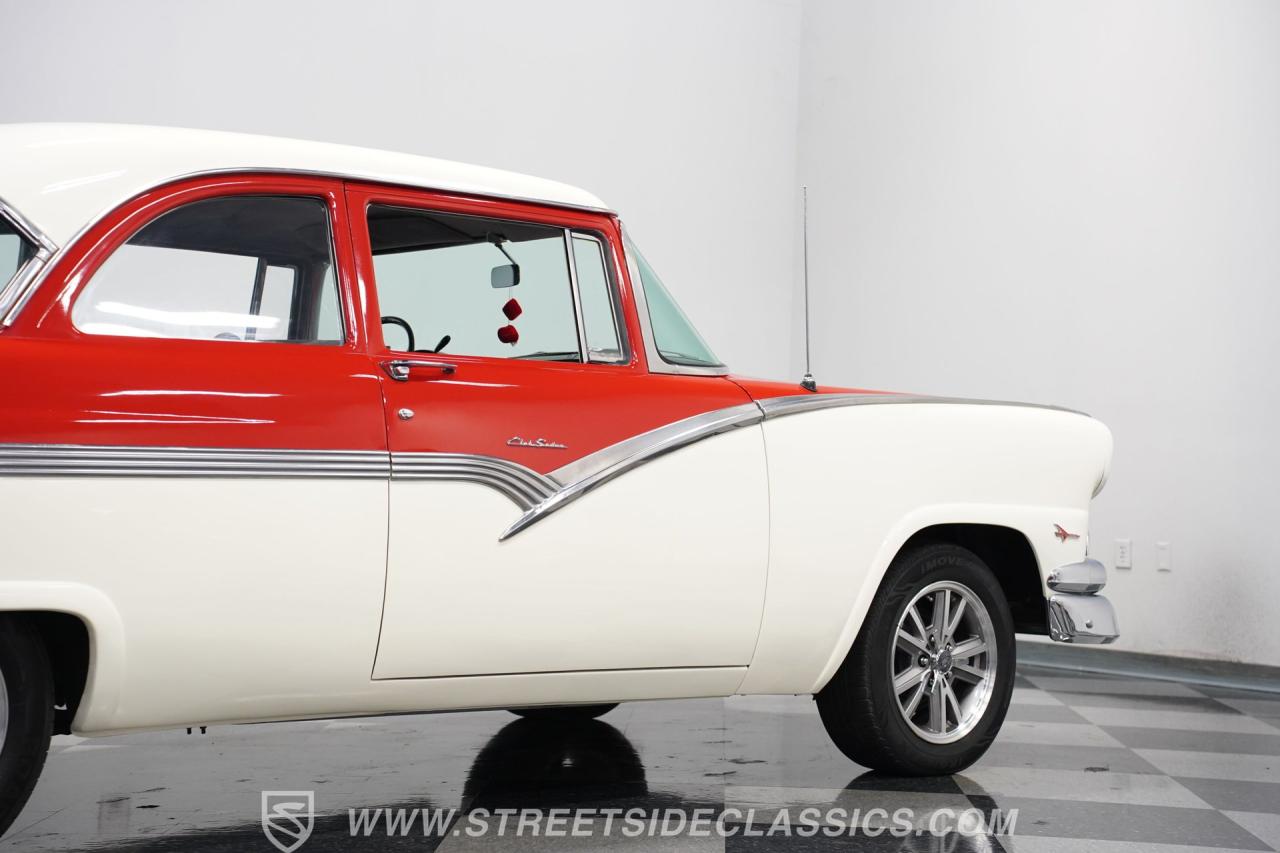 1956 Ford Fairlane Club Sedan