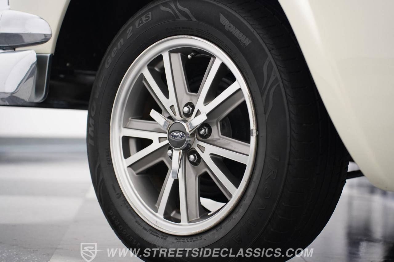 1956 Ford Fairlane Club Sedan