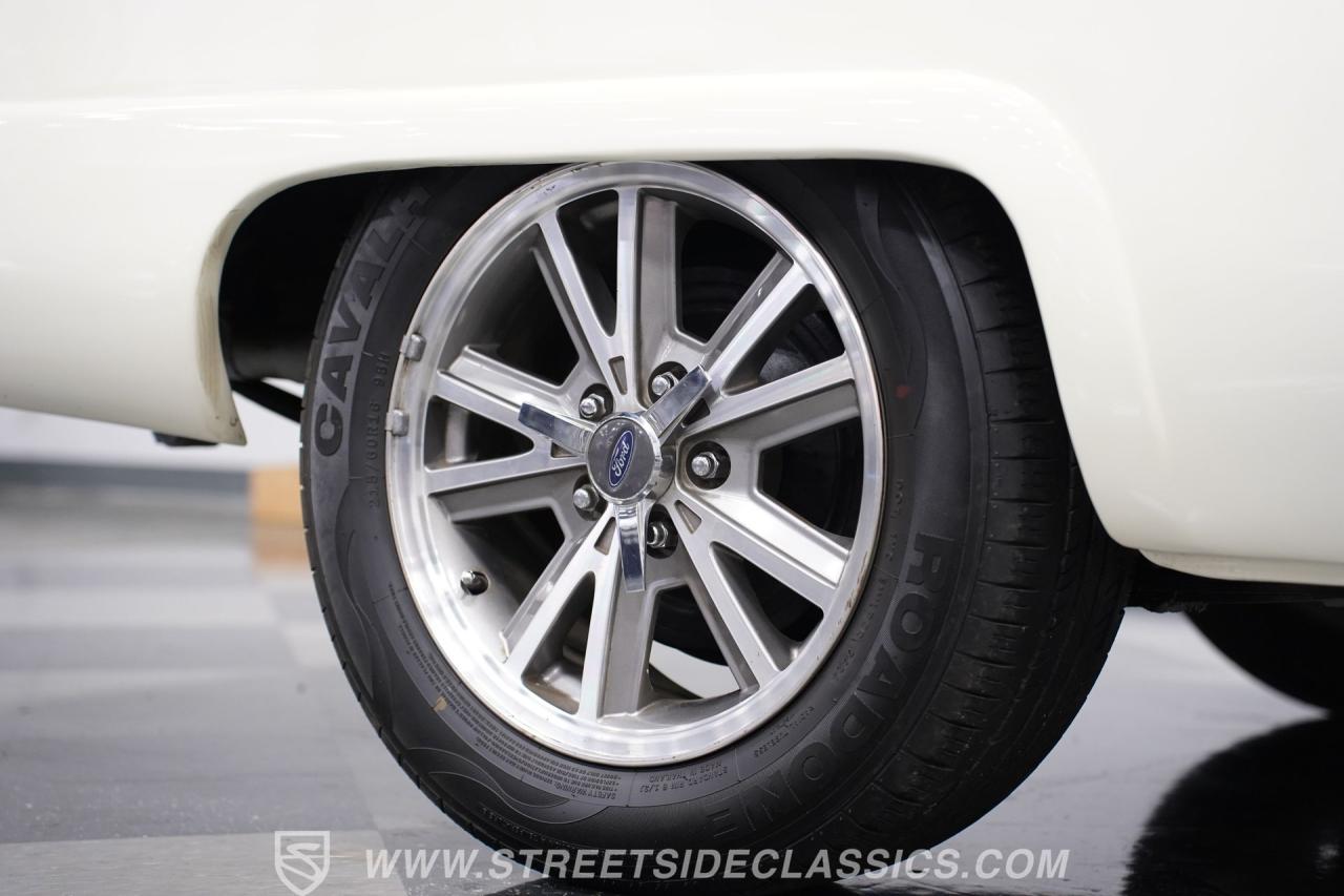 1956 Ford Fairlane Club Sedan