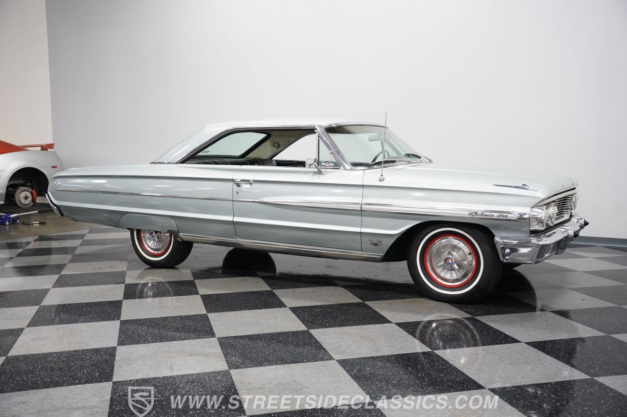 1964 Ford Galaxie 500 Fastback