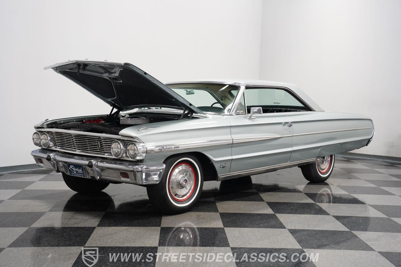 1964 Ford Galaxie 500 Fastback