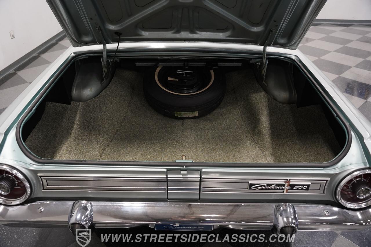 1964 Ford Galaxie 500 Fastback