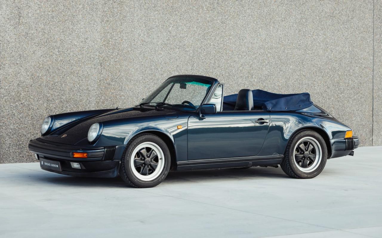 1988 Porsche 911 Carrera Cabriolet