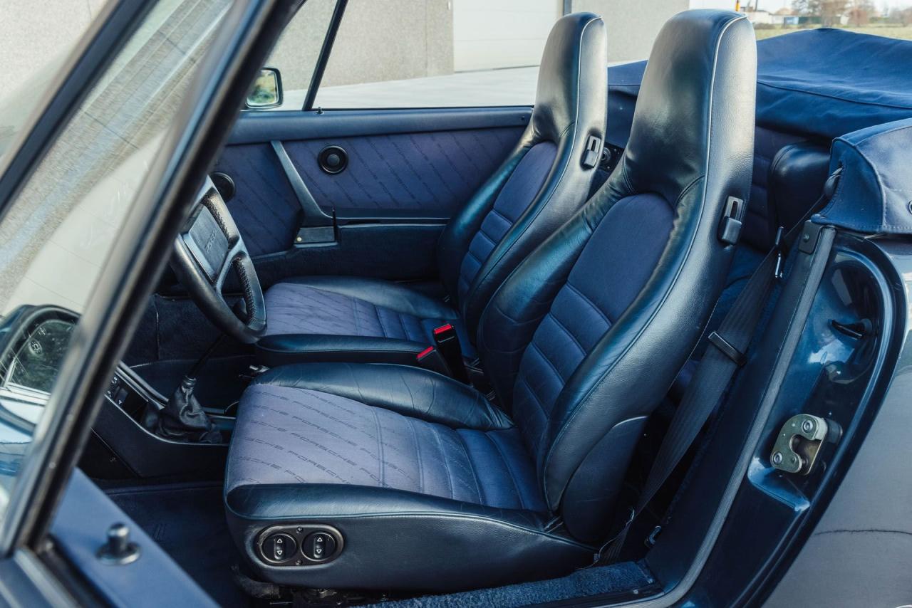 1988 Porsche 911 Carrera Cabriolet