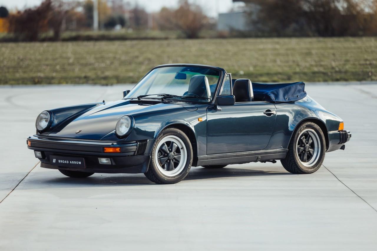 1988 Porsche 911 Carrera Cabriolet
