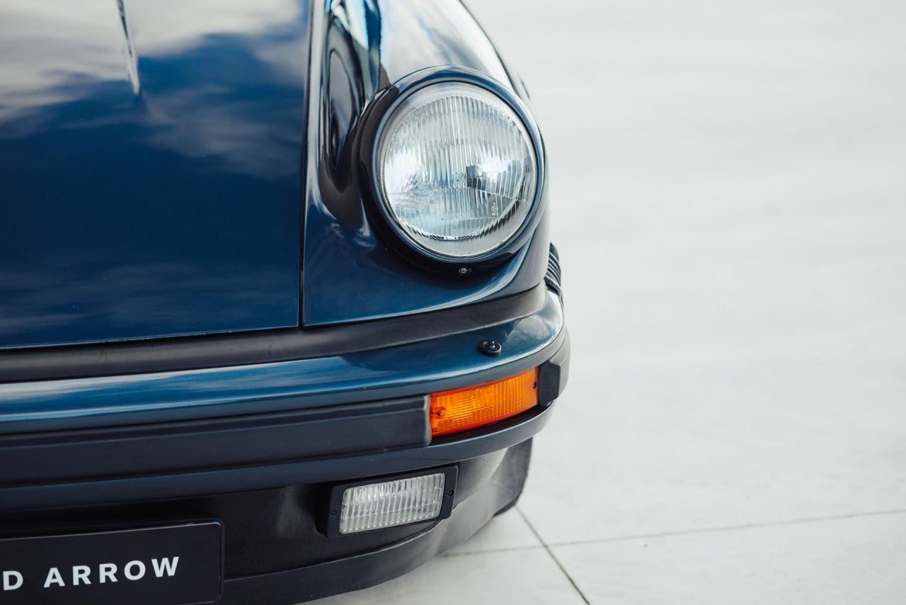 1988 Porsche 911 Carrera Cabriolet