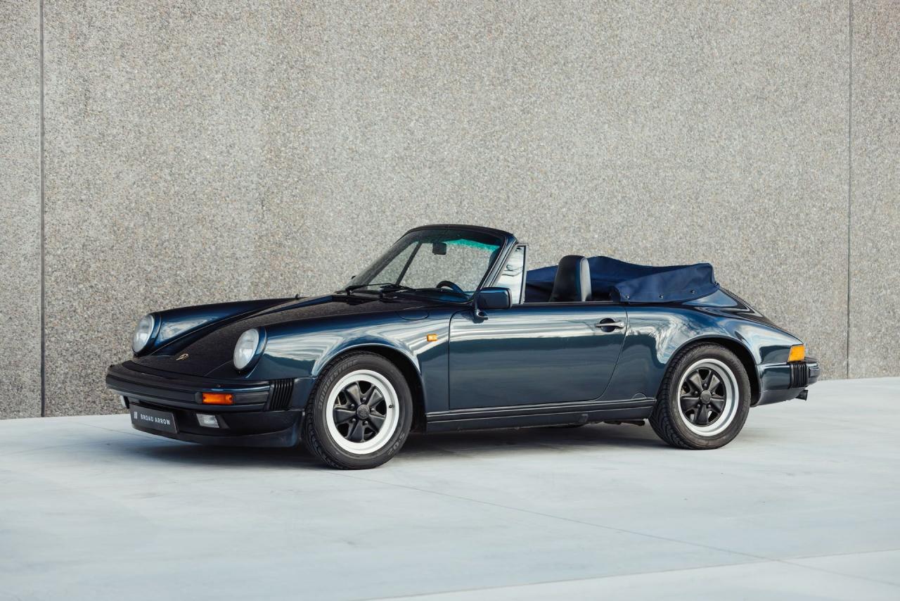 1988 Porsche 911 Carrera Cabriolet