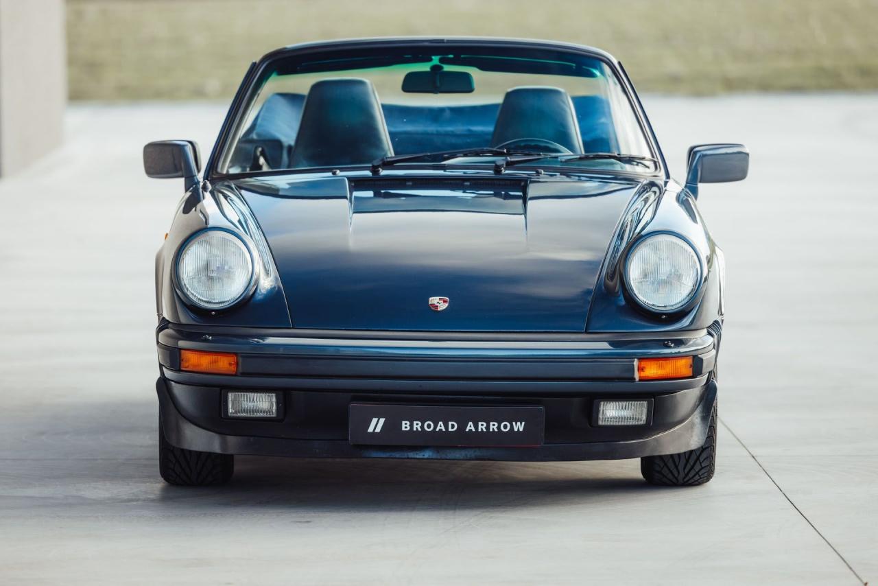 1988 Porsche 911 Carrera Cabriolet