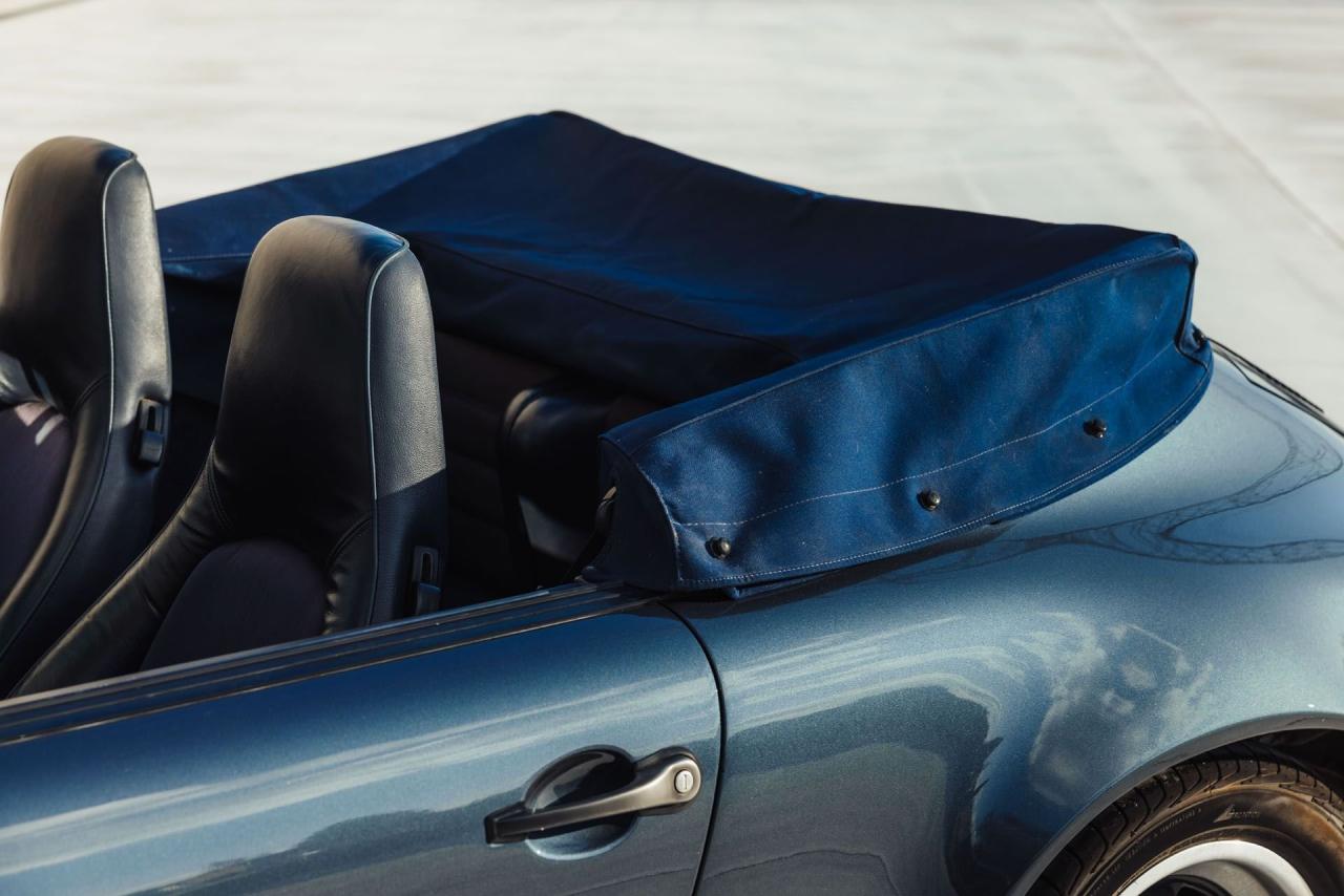 1988 Porsche 911 Carrera Cabriolet