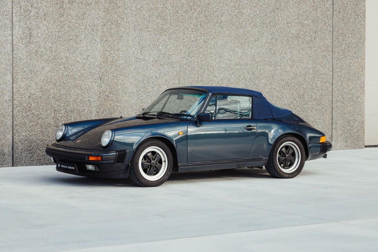 1988 Porsche 911 Carrera Cabriolet