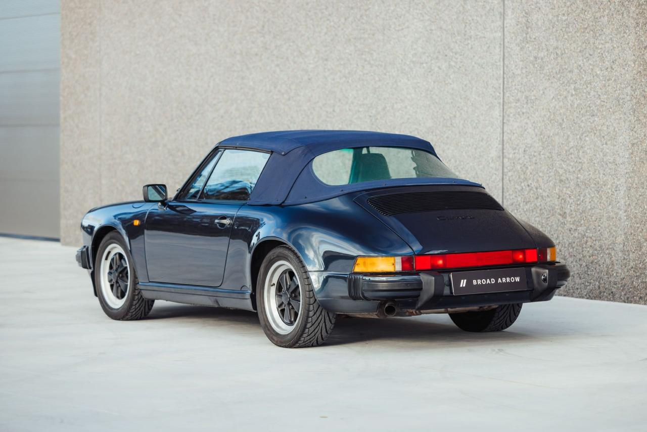 1988 Porsche 911 Carrera Cabriolet