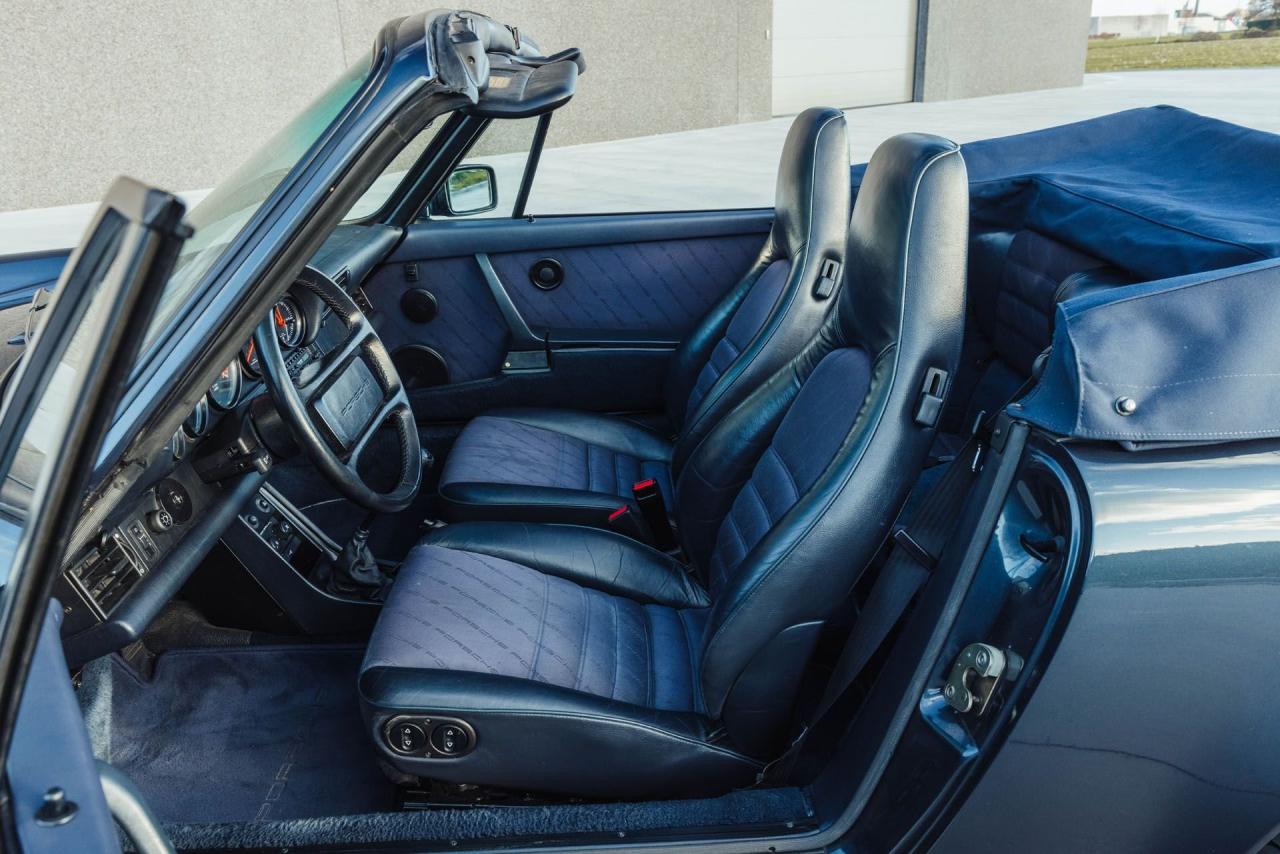 1988 Porsche 911 Carrera Cabriolet