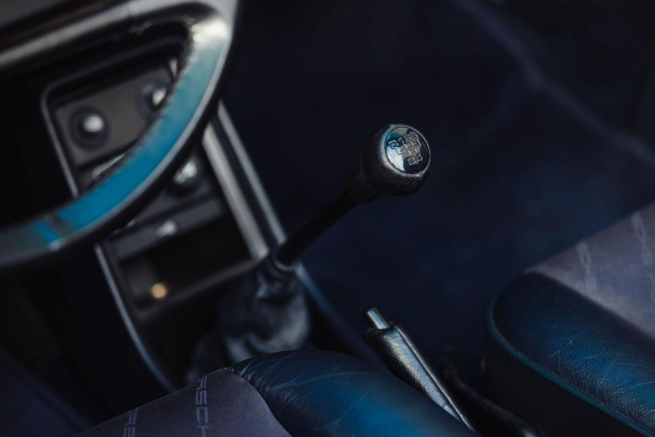 1988 Porsche 911 Carrera Cabriolet