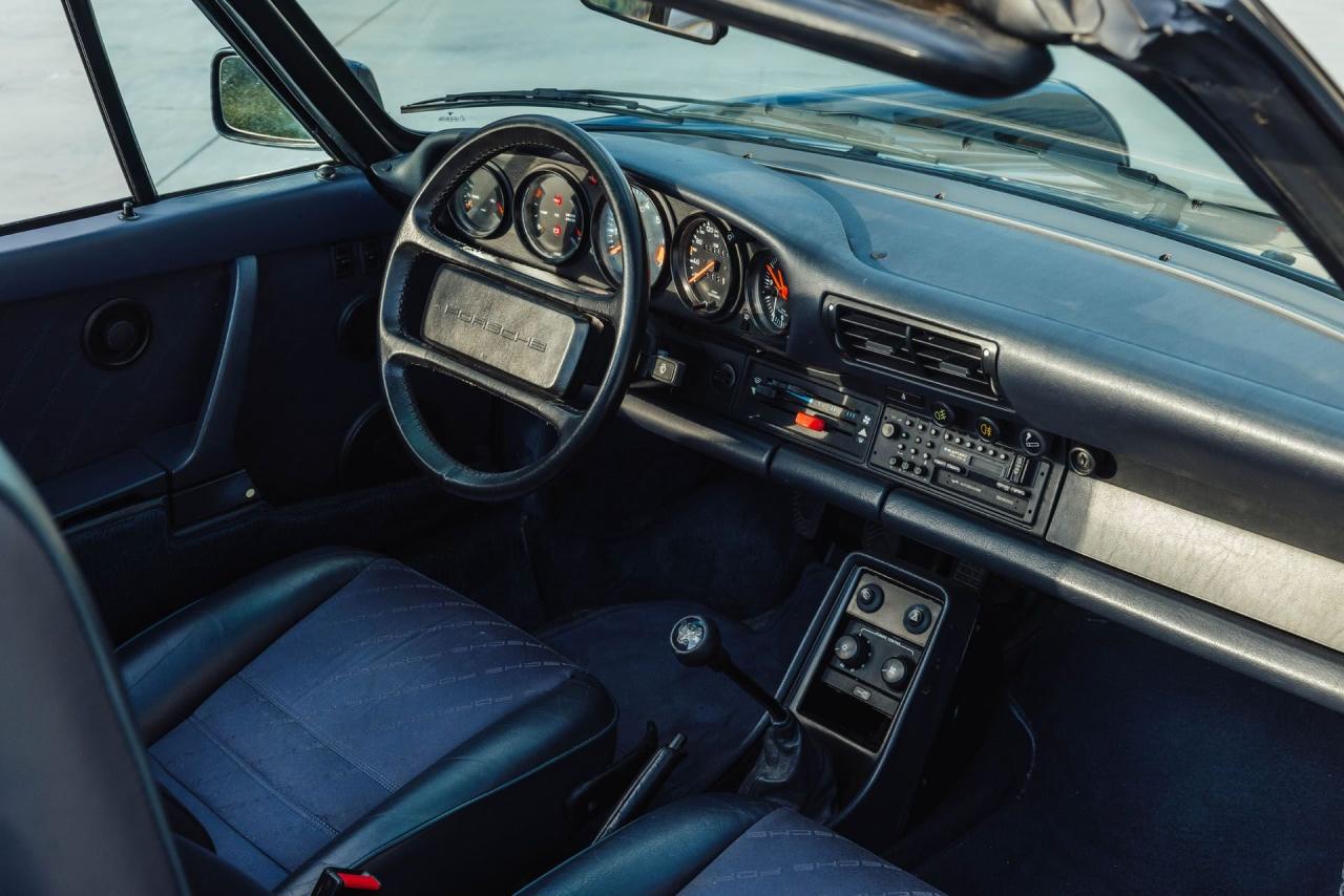 1988 Porsche 911 Carrera Cabriolet