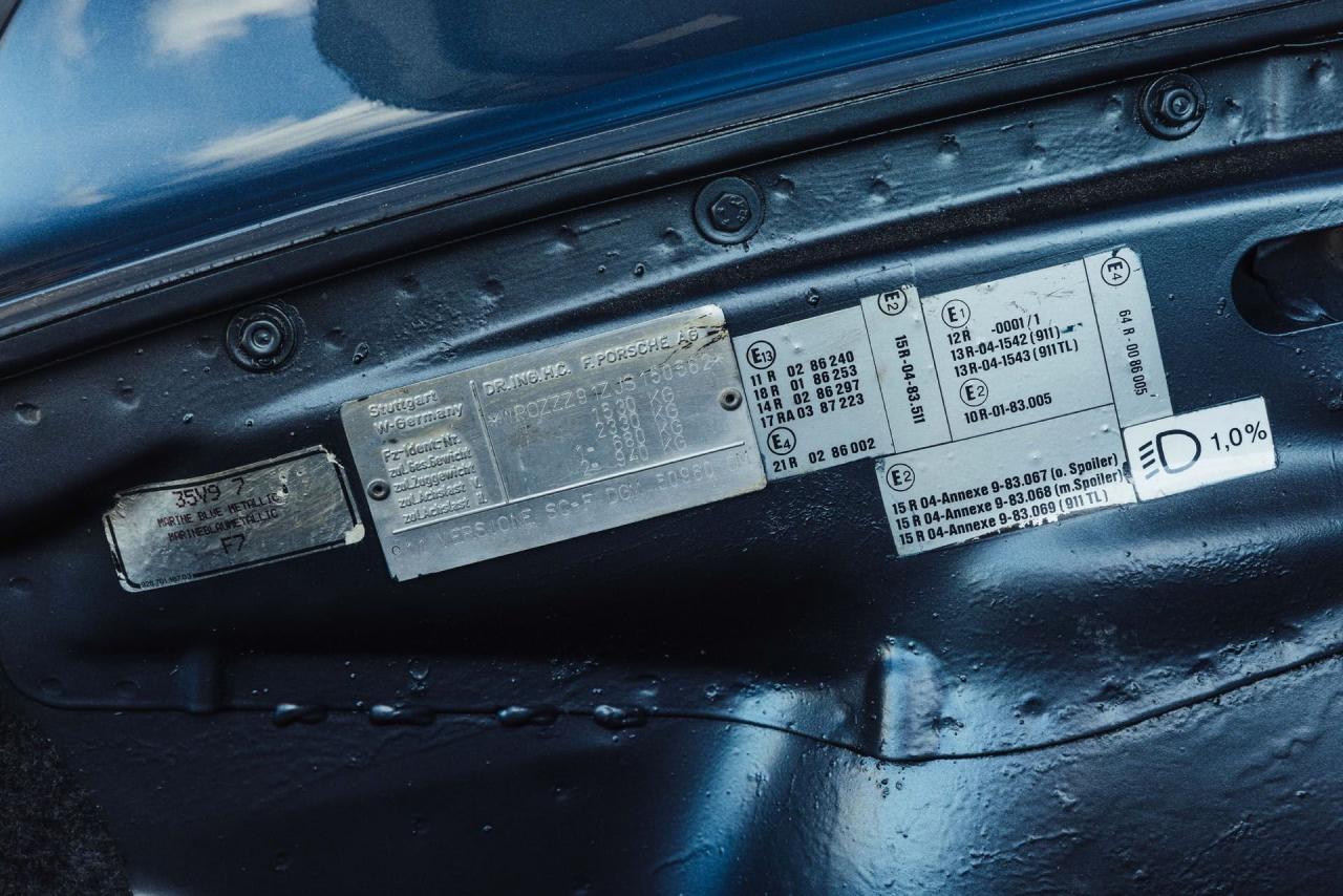 1988 Porsche 911 Carrera Cabriolet