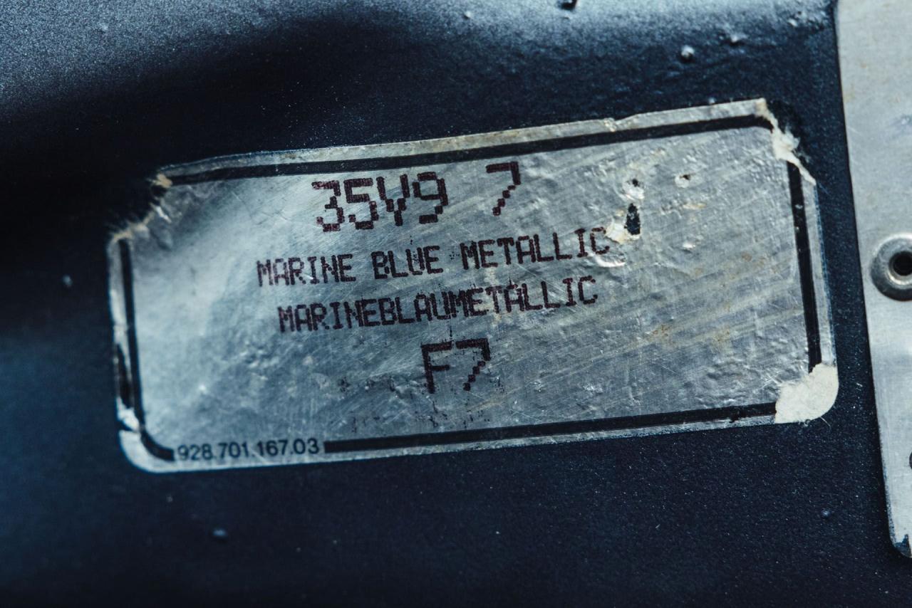 1988 Porsche 911 Carrera Cabriolet