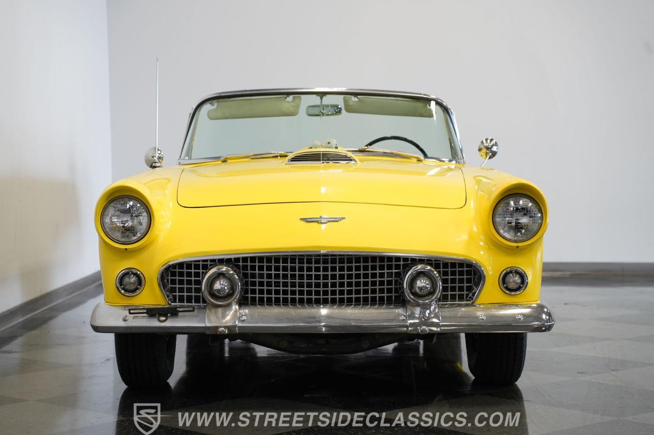 1956 Ford Thunderbird