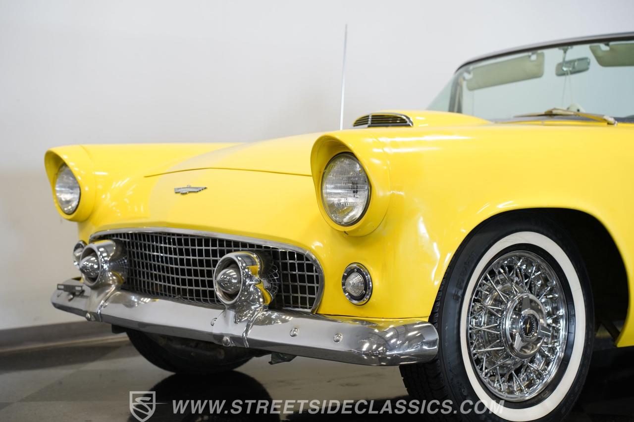1956 Ford Thunderbird