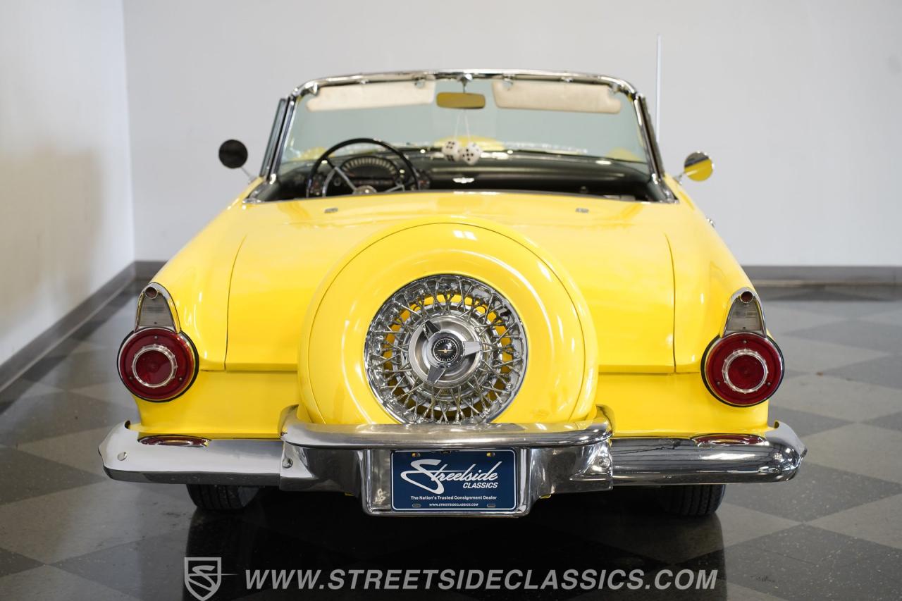 1956 Ford Thunderbird