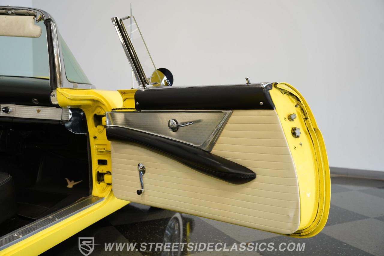 1956 Ford Thunderbird