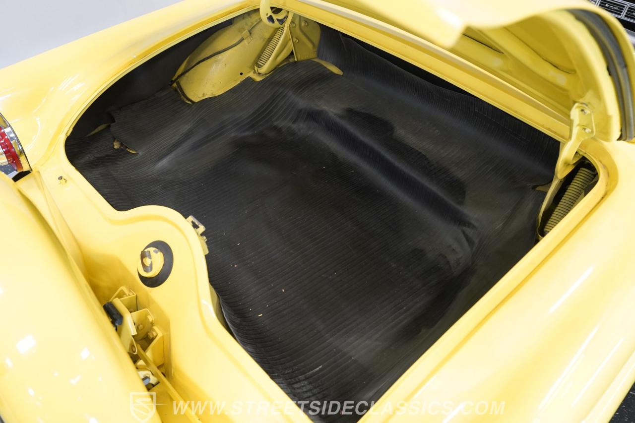 1956 Ford Thunderbird