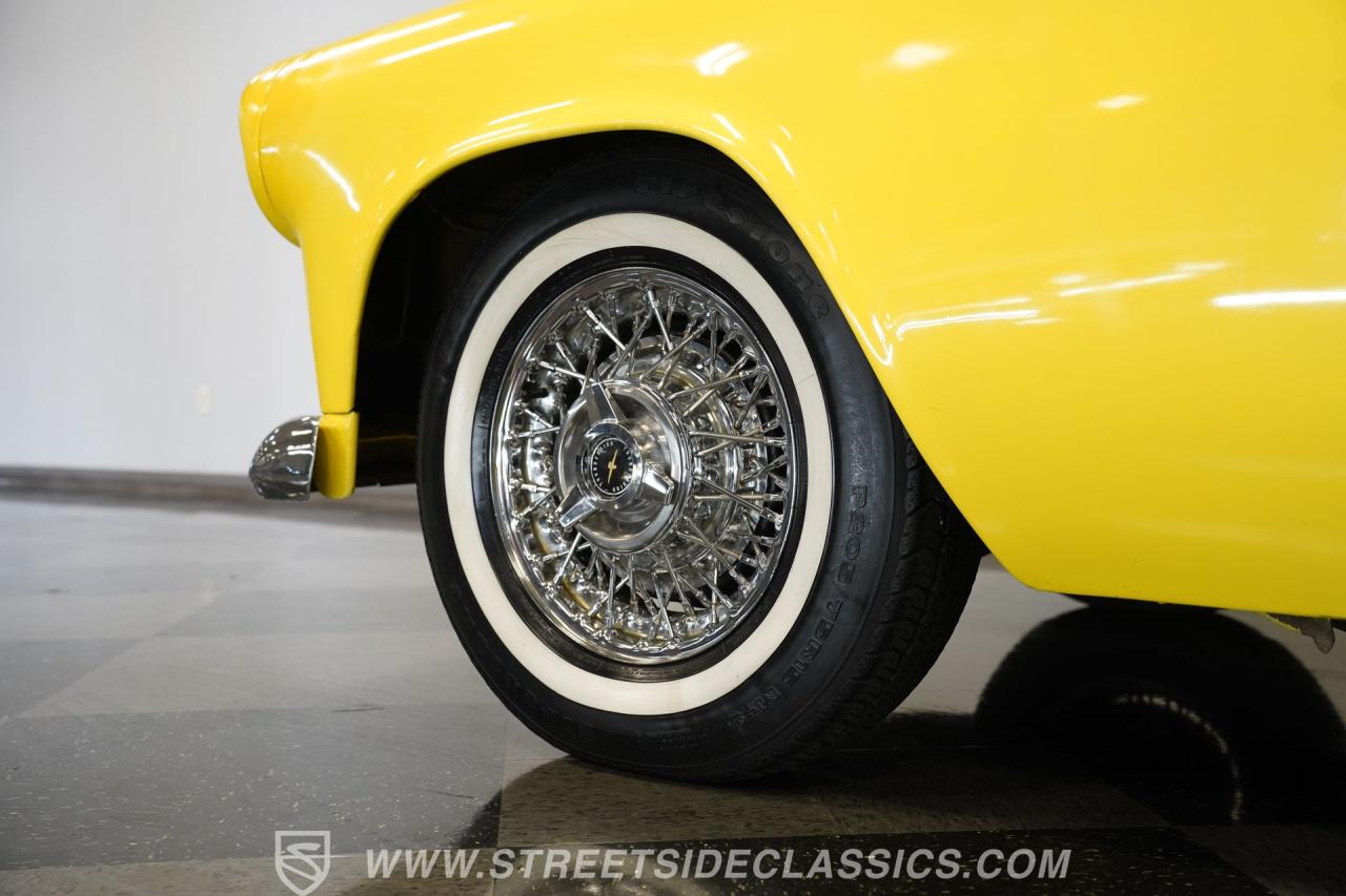 1956 Ford Thunderbird