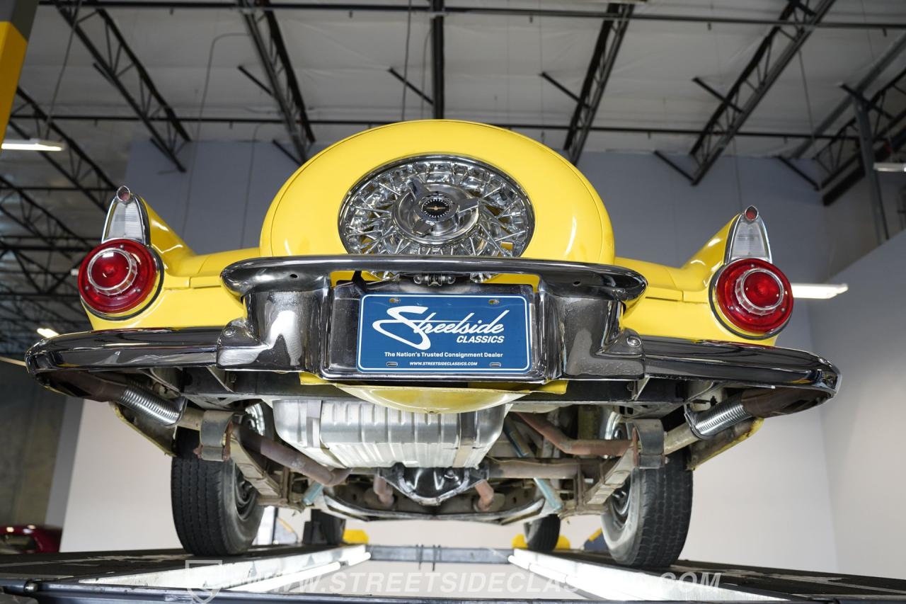 1956 Ford Thunderbird