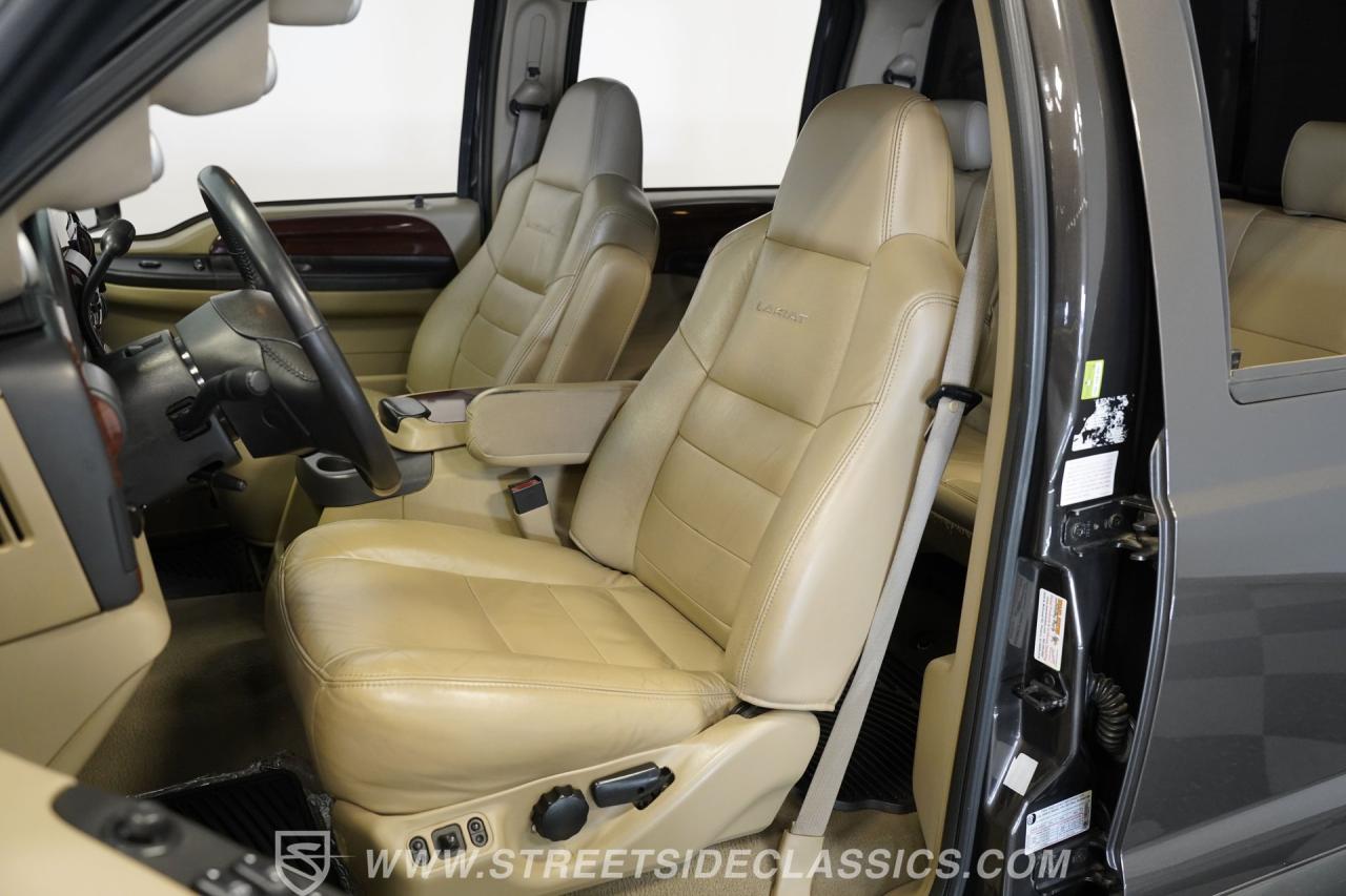 2006 Ford F-350  Crew Cab 4X4