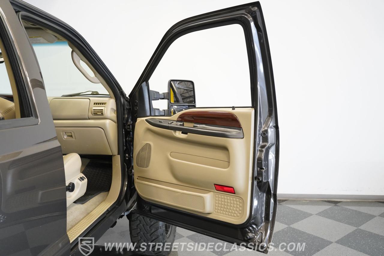 2006 Ford F-350  Crew Cab 4X4