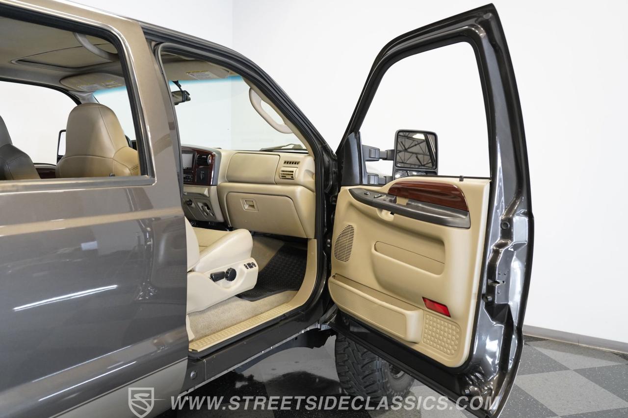 2006 Ford F-350  Crew Cab 4X4