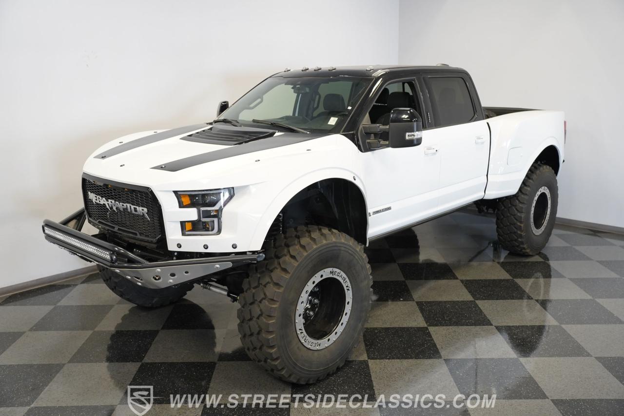 2022 Ford F-250 MegaRexx MegaRaptor