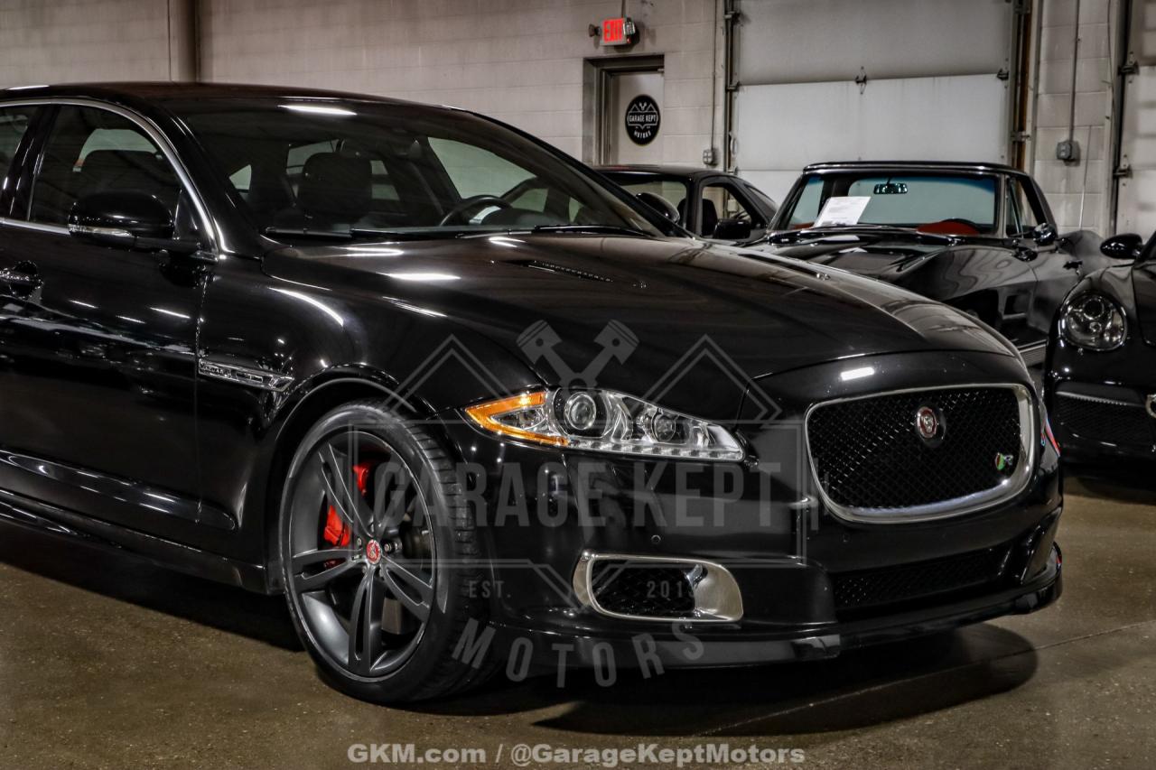 2015 Jaguar XJR