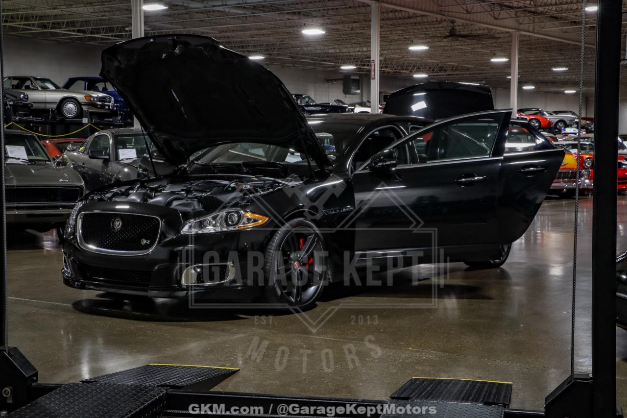 2015 Jaguar XJR