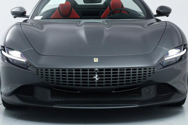 2025 Ferrari ROMA SPIDER