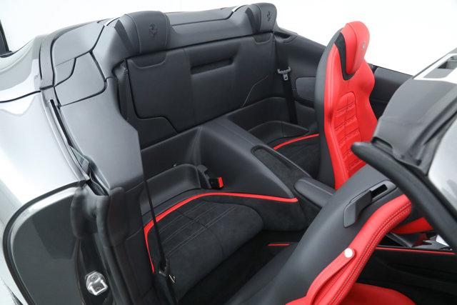 2025 Ferrari ROMA SPIDER