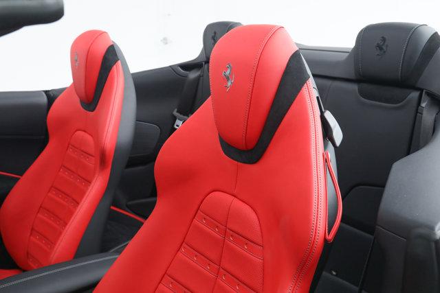 2025 Ferrari ROMA SPIDER