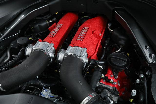 2025 Ferrari ROMA SPIDER