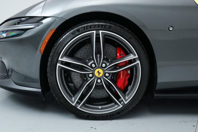 2025 Ferrari ROMA SPIDER
