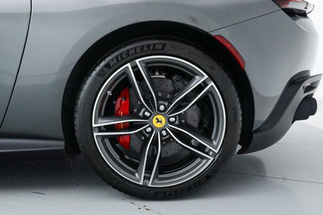 2025 Ferrari ROMA SPIDER